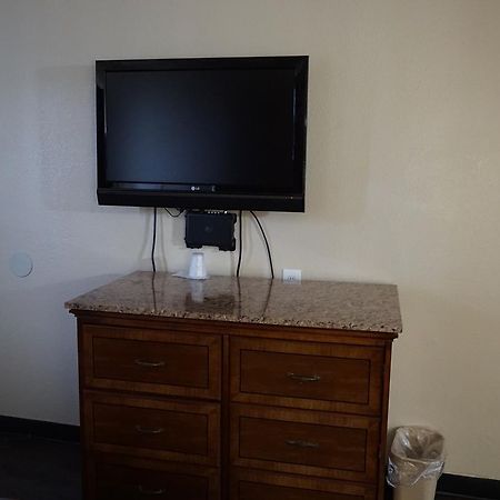 Econo Lodge San Antonio Northeast I-35 Bagian luar foto